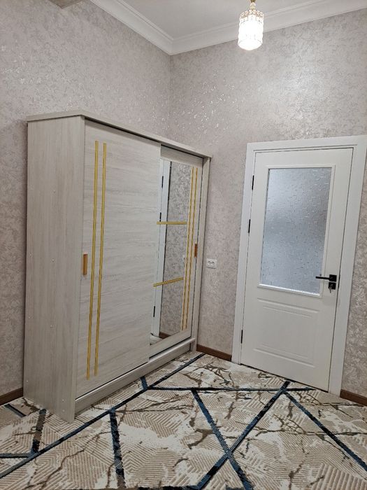 Сдаётся квартира 2-х комнатная в новoстройке