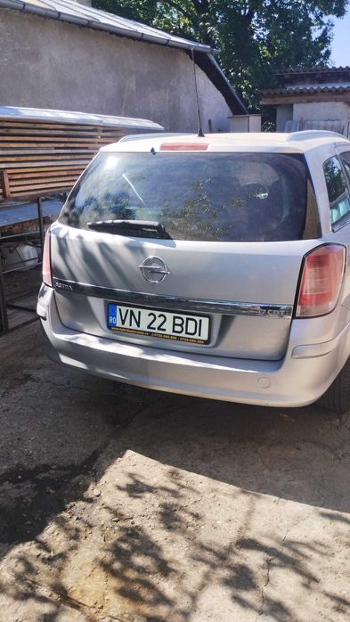 Opel Astra H Caravan (Break) – 1.7 CDTI – ITP 09.2027 – Iași