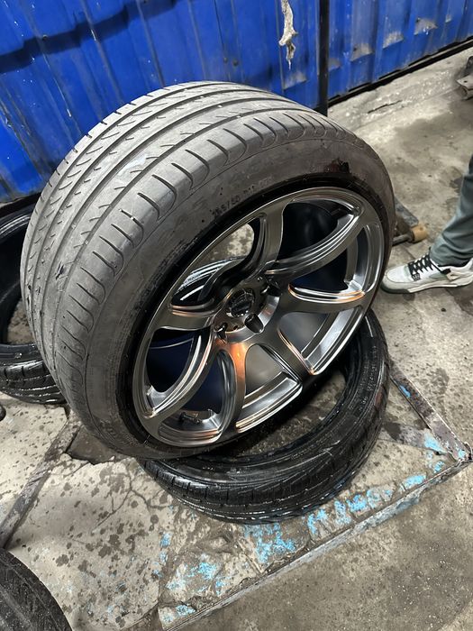 Продам диски work R18 в идеальном состоянии новые