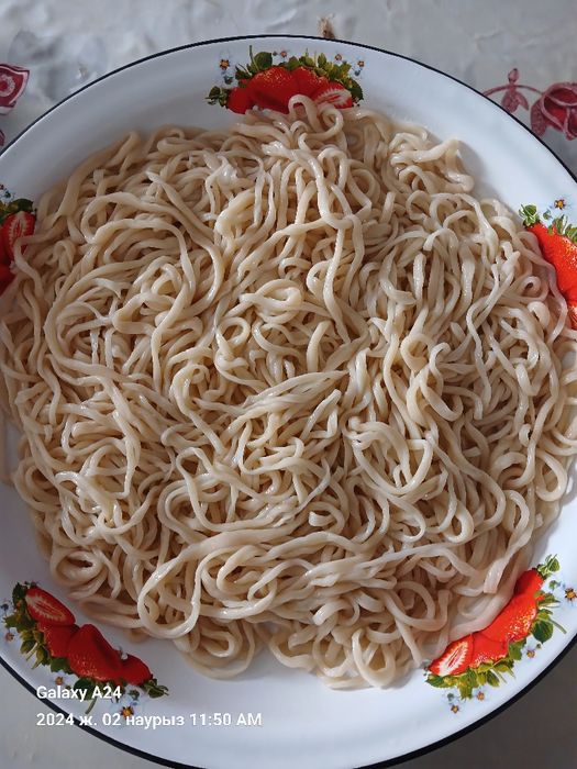 Қолдың лағманы Домашний лагман