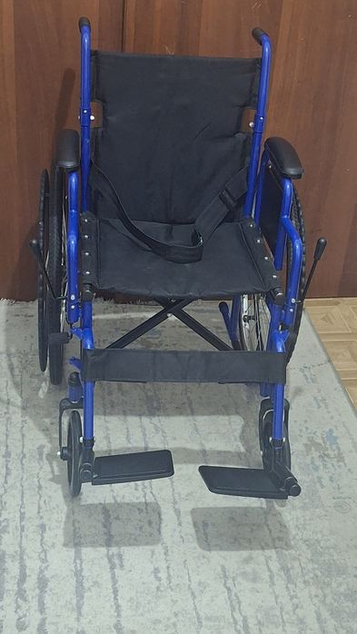 Инвалидная коляска