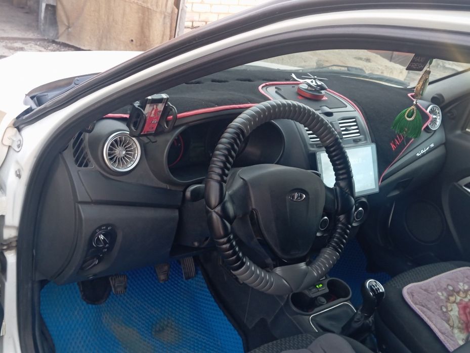 Продам Лада калину 2