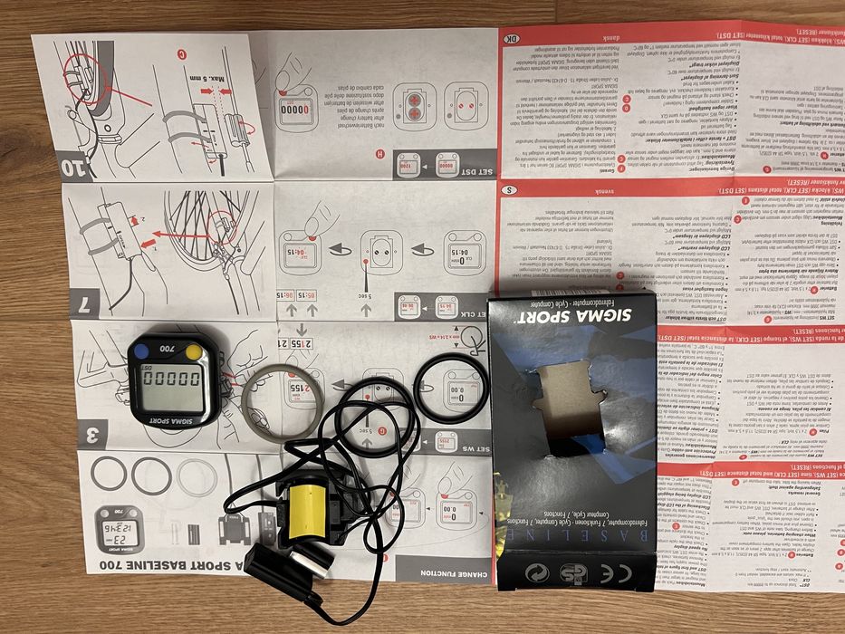 Sigma sport 700 Baseline Computer bicicleta cu 7 functii nou