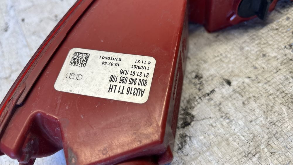 Audi Q3 84 ляв стоп