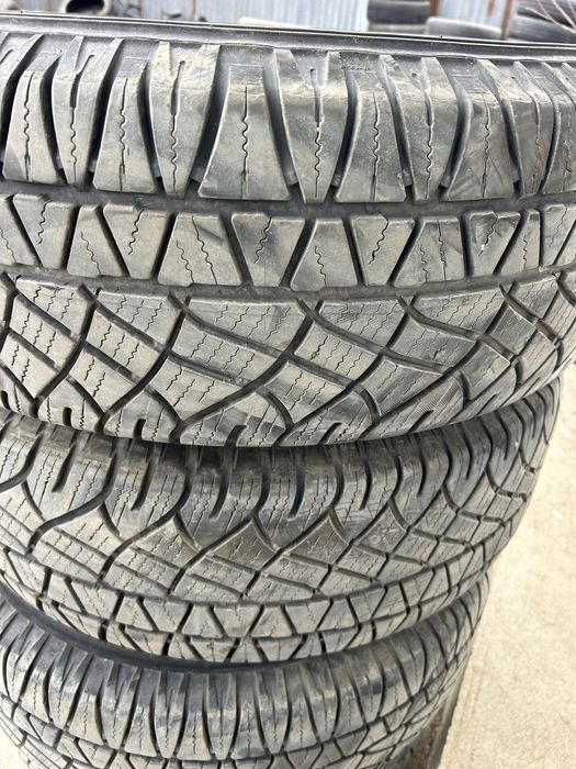 265 65 17 Michelin latitude Cross