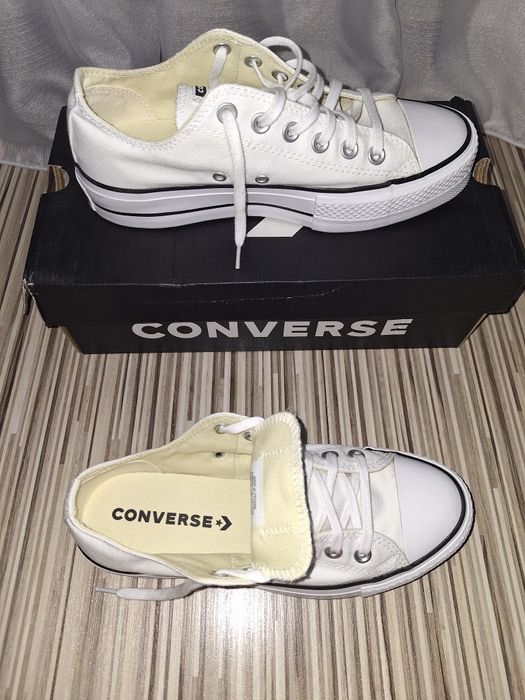 Converse originali marime 38 (uk5,5) ca noi.