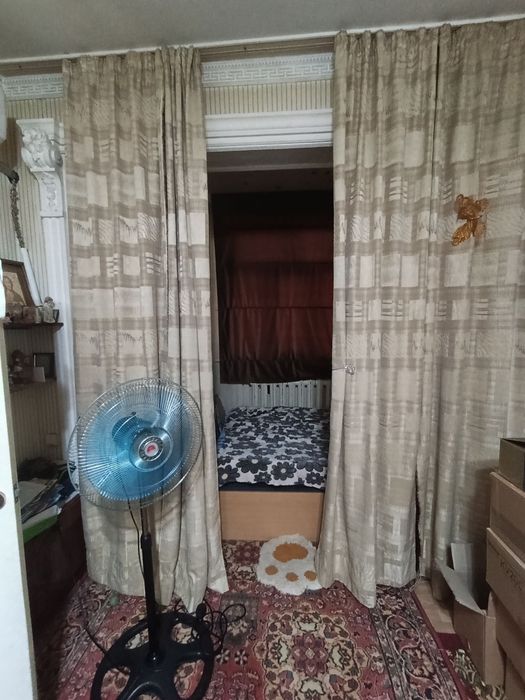 Продается квартира на Чиланзаре 10 кв 2-3/4/4