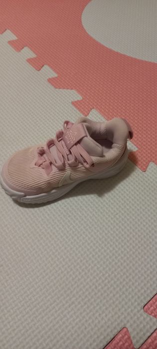 Nike star runner 4 mărimea 22 Pret 50 ron
