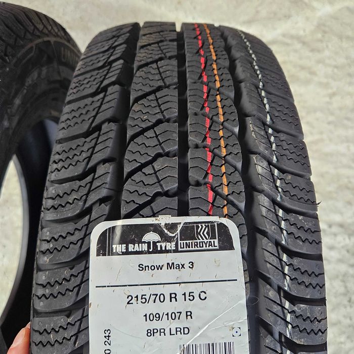 2 Нови зимни гуми 215/70R15C Uniroyal Snow Max 3 109/107R DOT3925