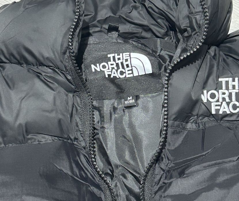Geaca The North Face Nuptse Cropped Dama - Marimea M - Noua cu eticheta