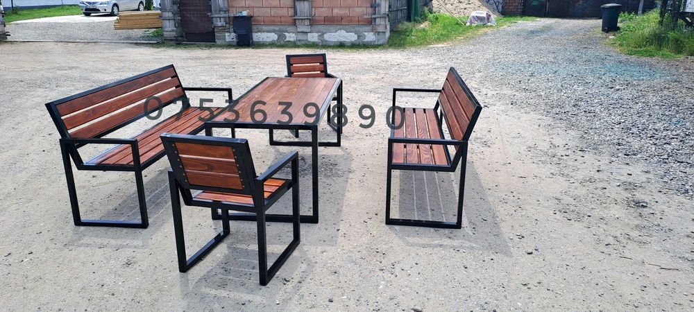 Set pentru terasă, baruri etc.