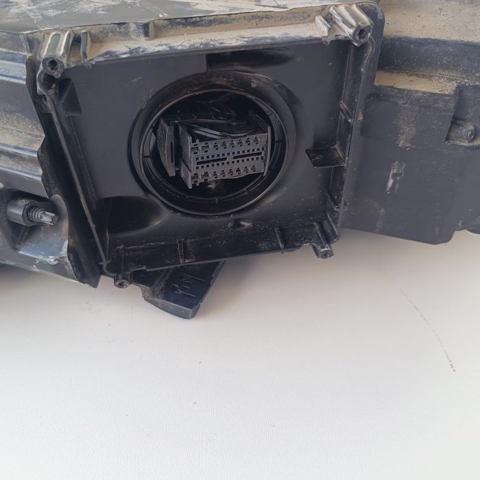 Ляв фар AUDI Q5 80A FULL LED MATRIX , Ляв фар Q5 MATRIX  80A.941.035, 80A941035