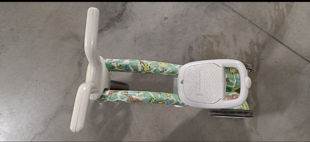 Детска триколка и колело за балансиране Chillafish 2 в 1