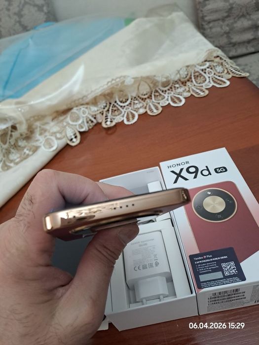 Honor X9D как новый.