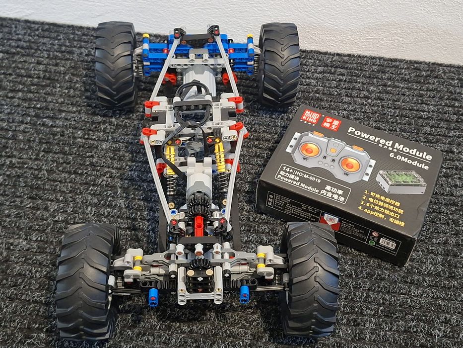 Crawler JEEP 4WD cu telecomanda