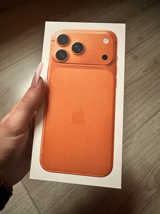 iPhone 17 Pro Max, sigilat