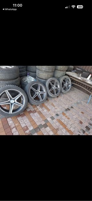 Продам диски с резиной на Мерседес AMG