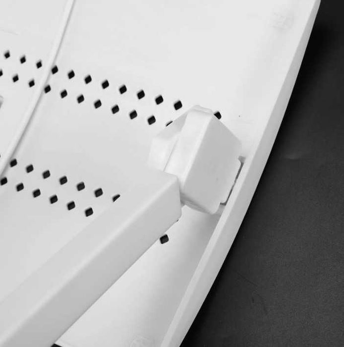 Дефлектор за регулиране на въздушния поток на климатик, универсален.