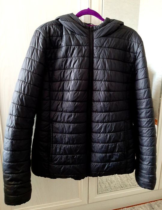 Демисезонная куртка 50 р