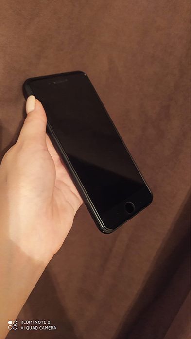 IPHONE7+ 128 гб