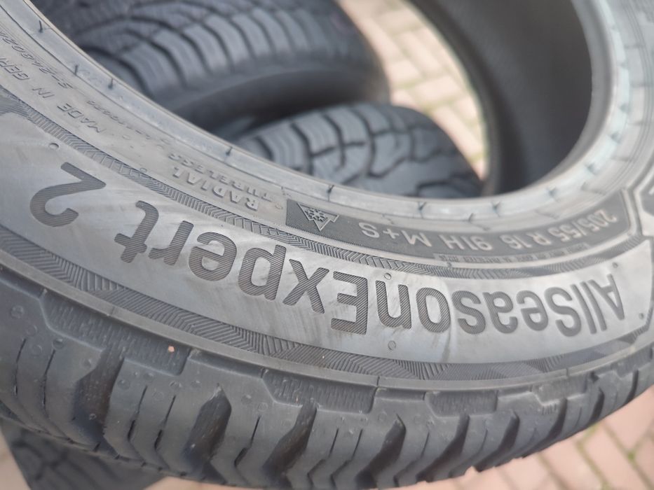 4 anvelope pentru toate sezoanele 205-55-16 Unyroal