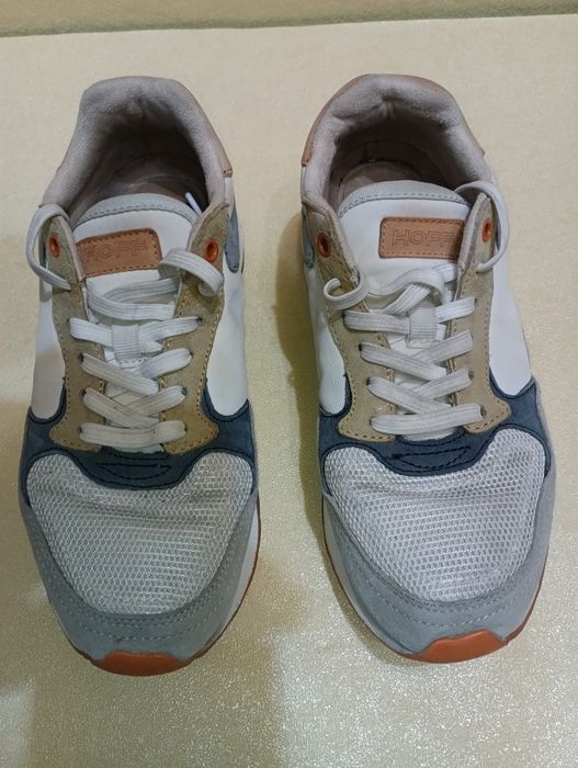 Hoff сникърси кожа N36- 32 лв