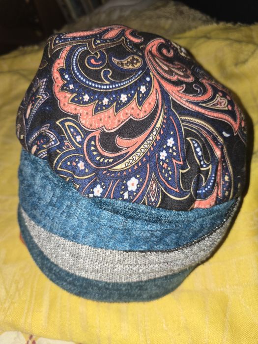 Женская шапочка в виде чалмы