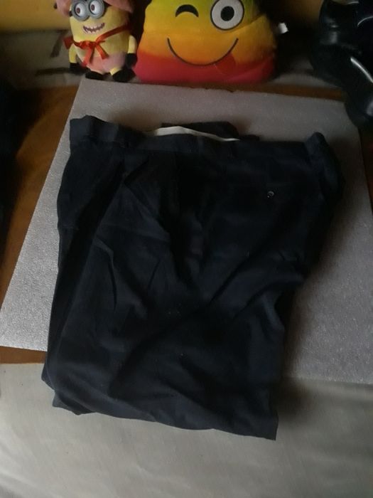 Vand pantofi din piele