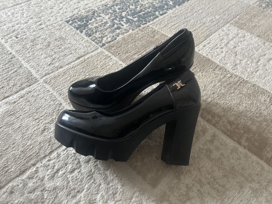 Туфли женская обувь