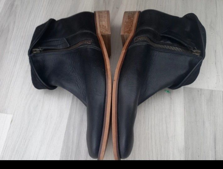 Ghete din piele Mint&Berry  nr 37