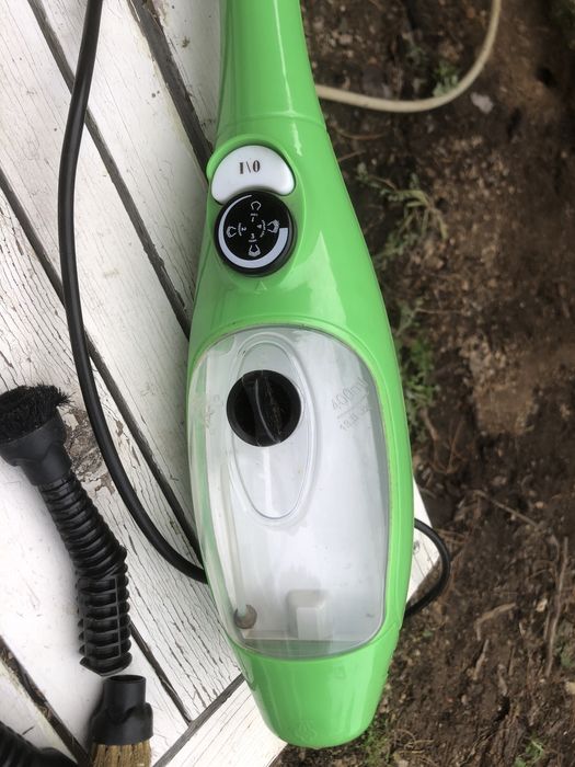 Моп 5 в 1 . На пара. В добро състояние.