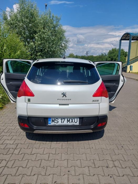 Peugeot 3008 Hybrid4