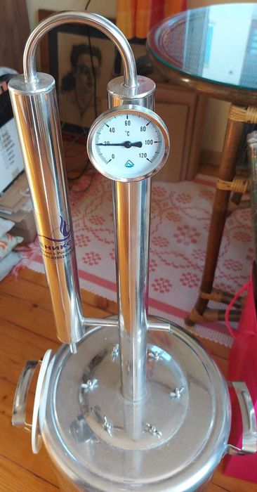 Казанка / дестилатор / дестилационна апаратура модел Доцент 30 литра