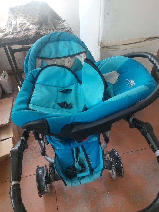 Продам  Коляска 3 в 1