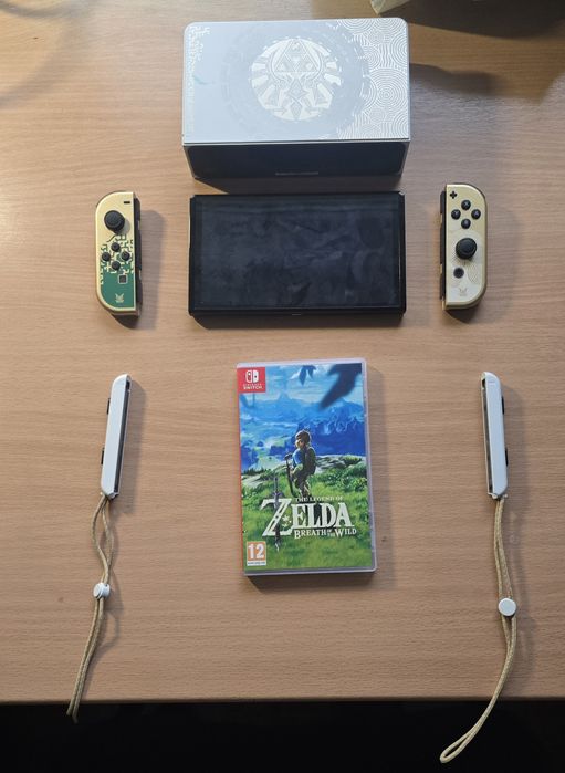 Nintendo Switch OLED Zelda Edition + Joc Zelda Breath of The Wild