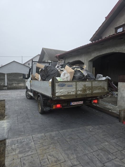 Debarasez si Transport moloz,piatra,nisip,sort