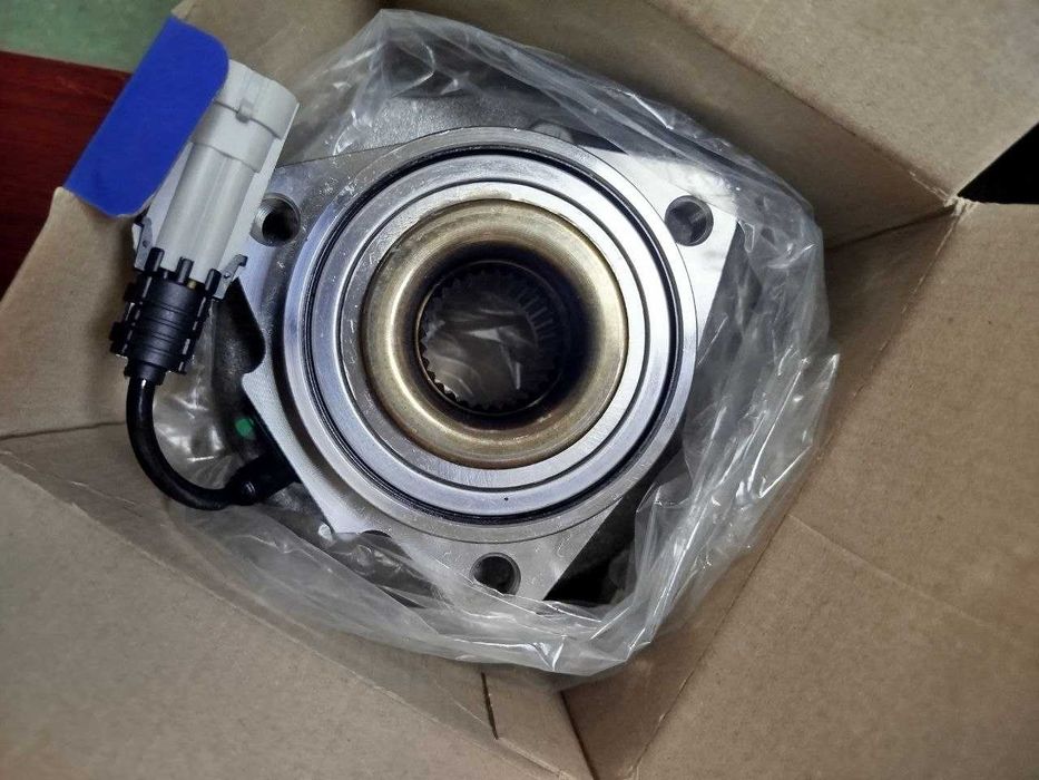 Подщибник КАПТИВА передний со ступицей ILJIN корейский ОЕМ