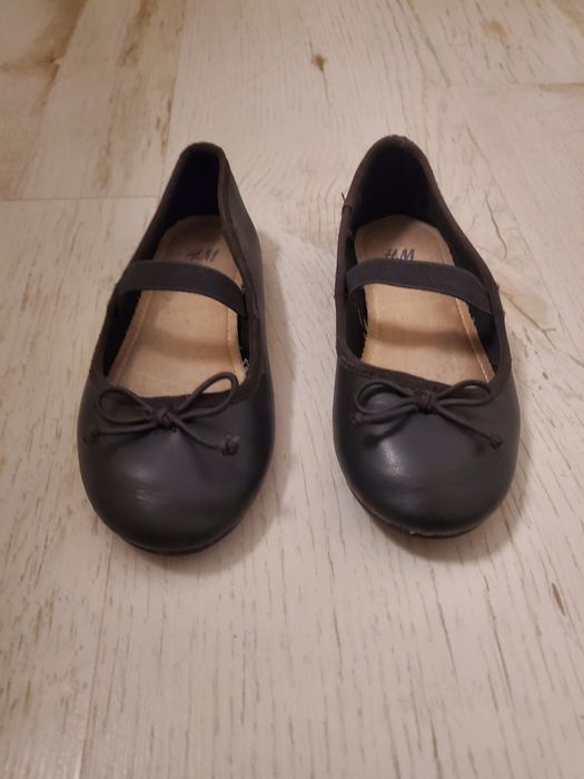 Елегантни обувки ботуши маратонки Marks & Spenser 26,27,28,29,31