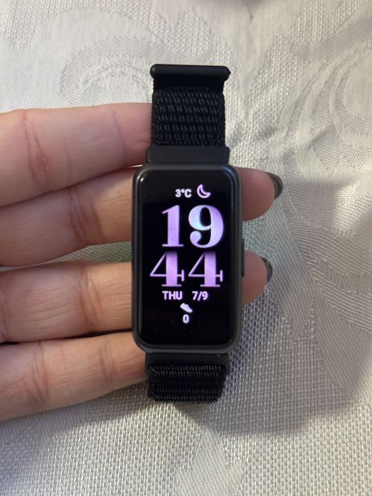 Brățară fitness Huawei Band 7
