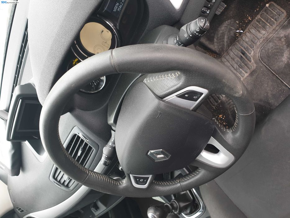 Volan 3 Spite Piele cu Comenzi FARA Airbag cu Uzura Renault Megane 3 2008 - 2016 [K6281]