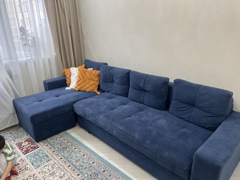 Продам диван. В хорошем состояний!