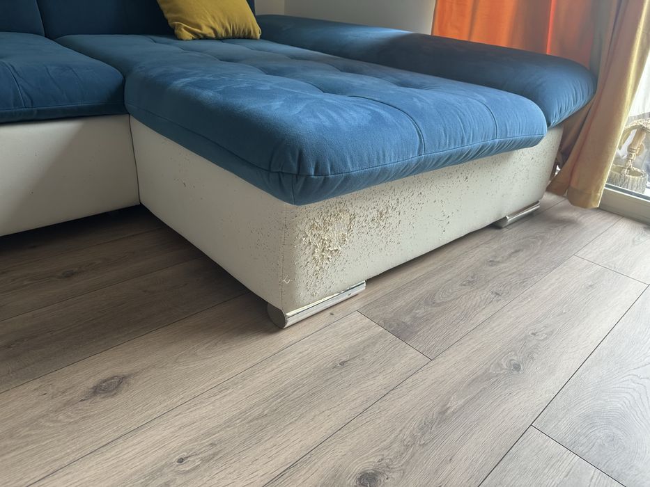 Coltar extensibil cu lada de depozitare