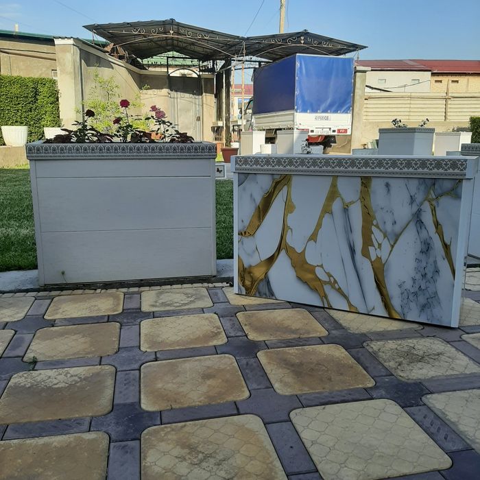 Продается вазон кашпо для цветов