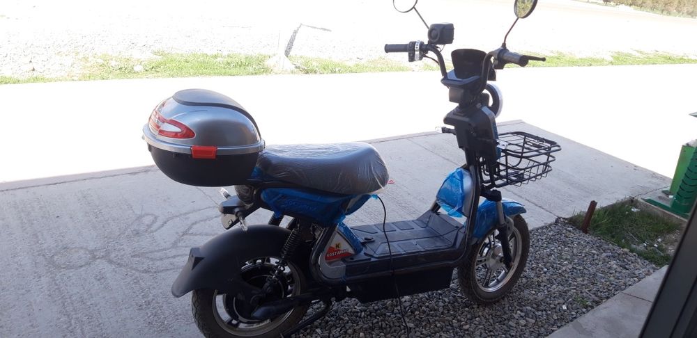 Skuter sotiladi xolati yangi xali unaqa xaydalmagan 140 km probeg