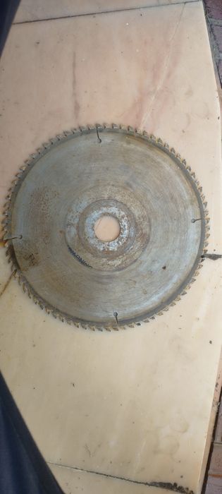 Stanok arra sotiladi