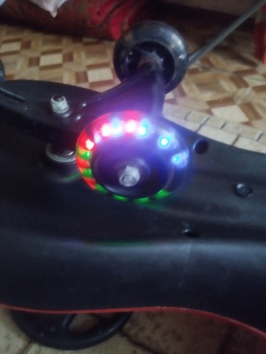 Продается детская машина