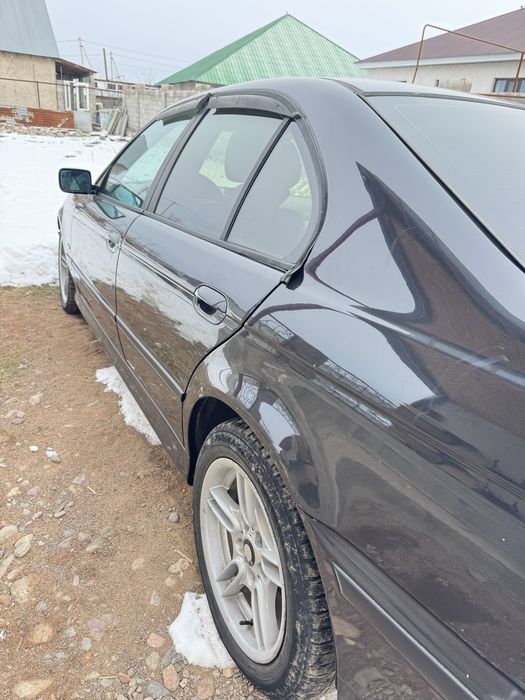 Bmw 528, e39, 2.8 обьем. 1996ж.