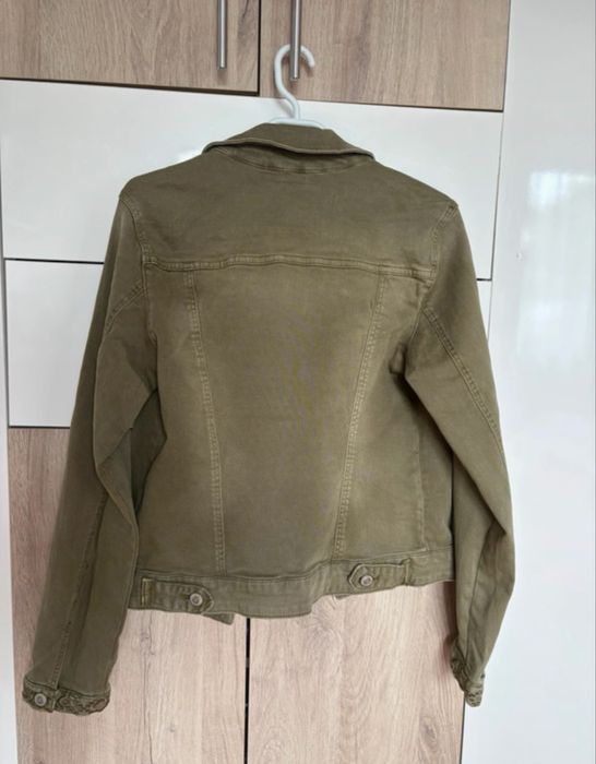 Vând jacheta S’Oliver