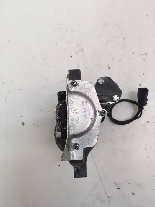 Electromotor demaror 1.9 TDI cutie automata Golf 4 Bora Sharan Galaxy