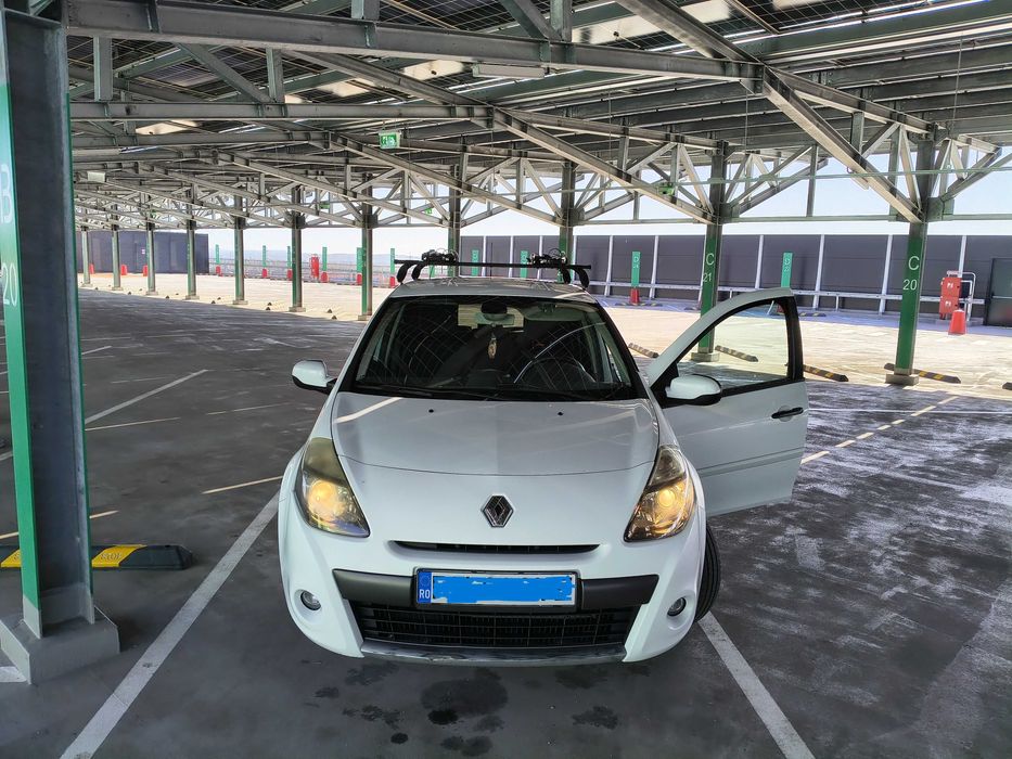 Renault Clio model 2010